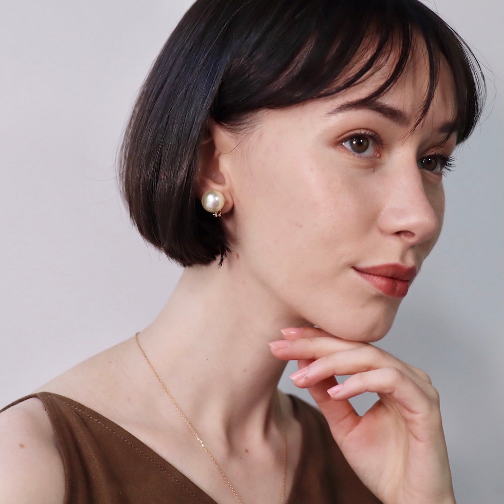 P335 2pearl oversized earring