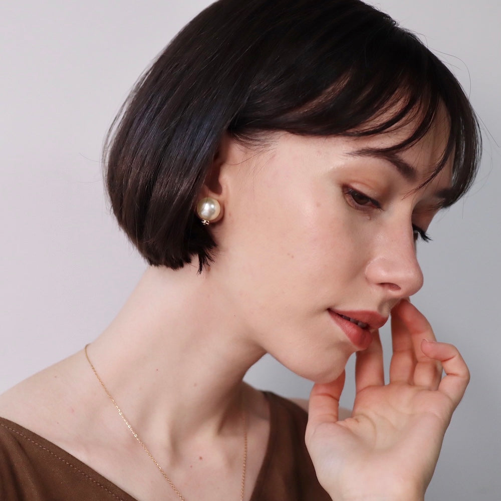 P335 2pearl oversized earring