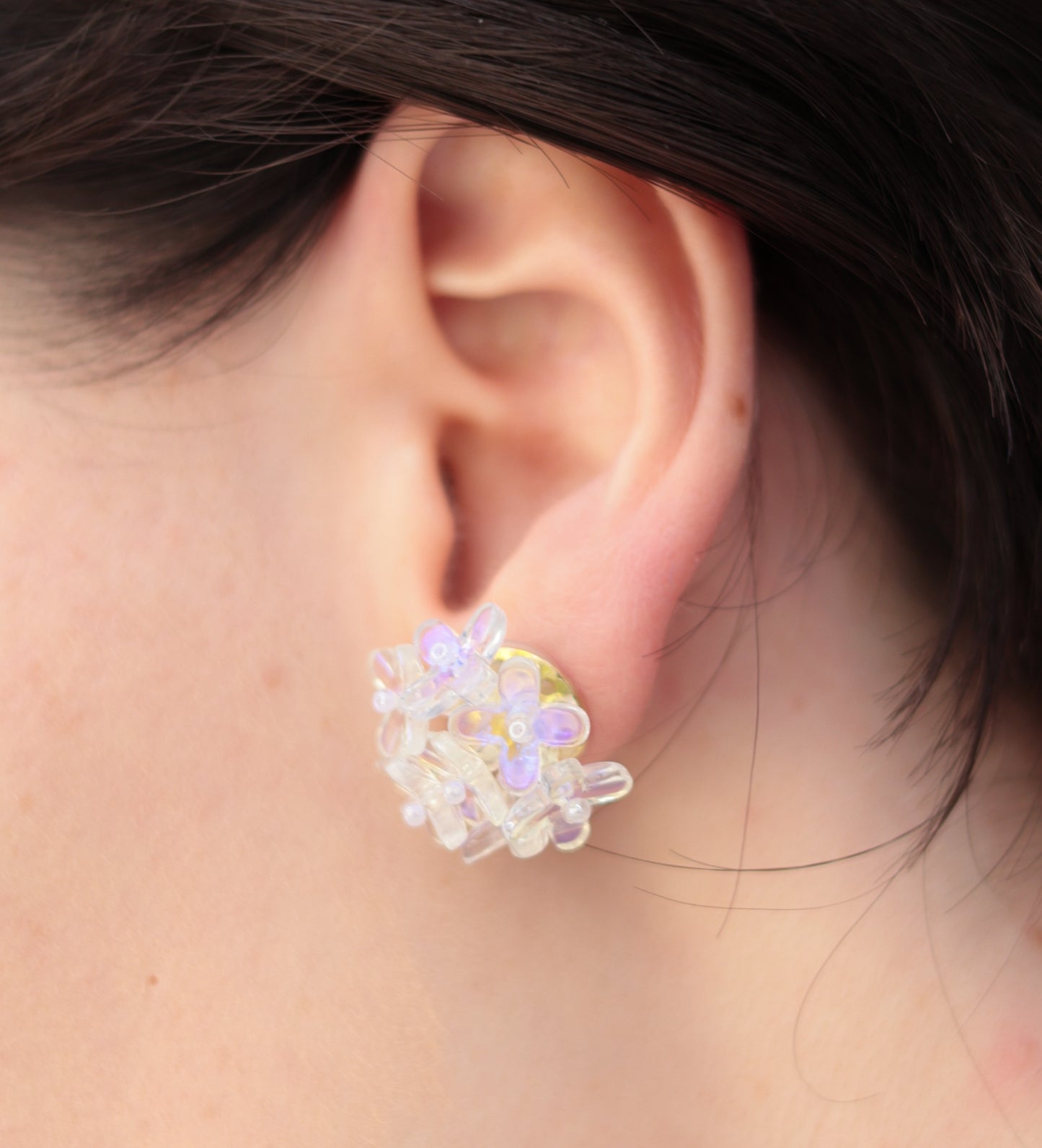 P271 handmade clear flower bead statement pierce