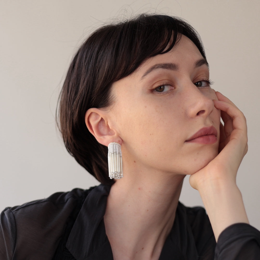 P188 monochrome fringe pierce