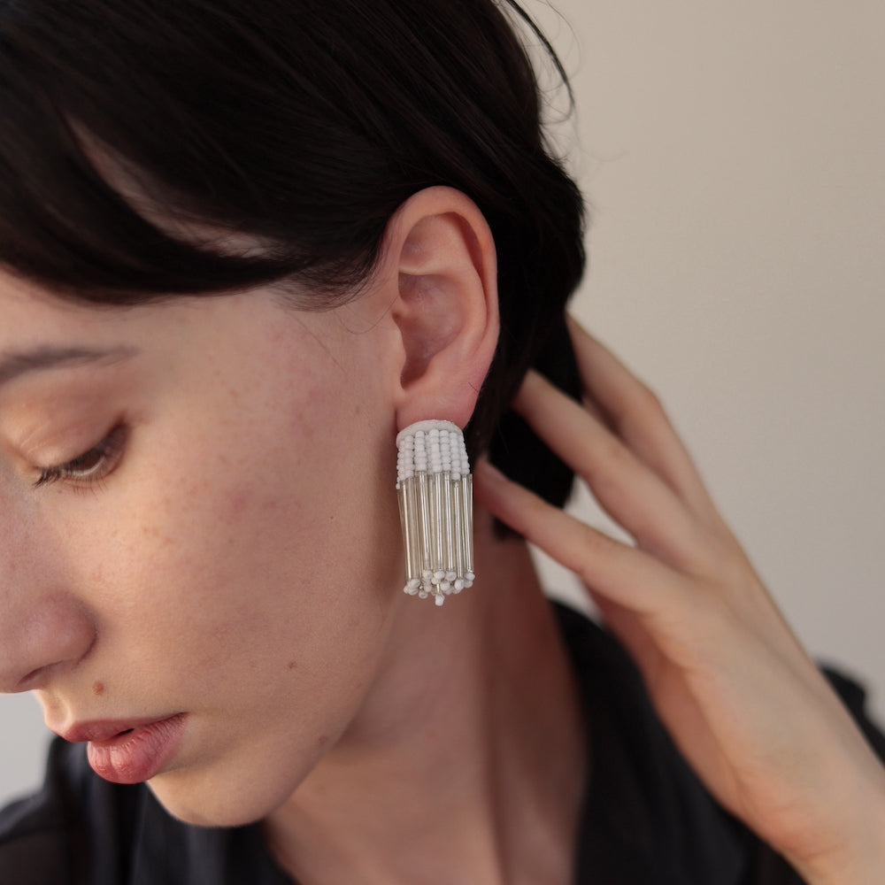 P188 monochrome fringe pierce