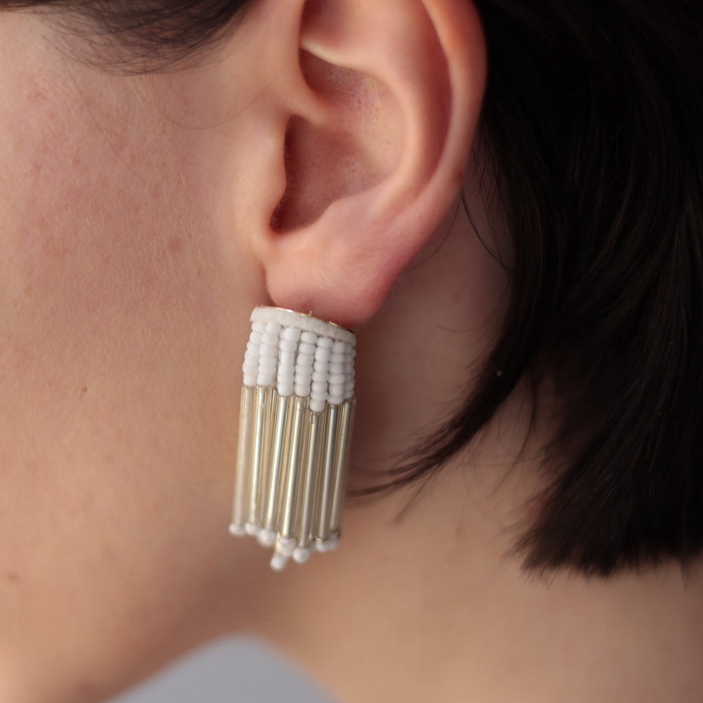 P188 monochrome fringe pierce