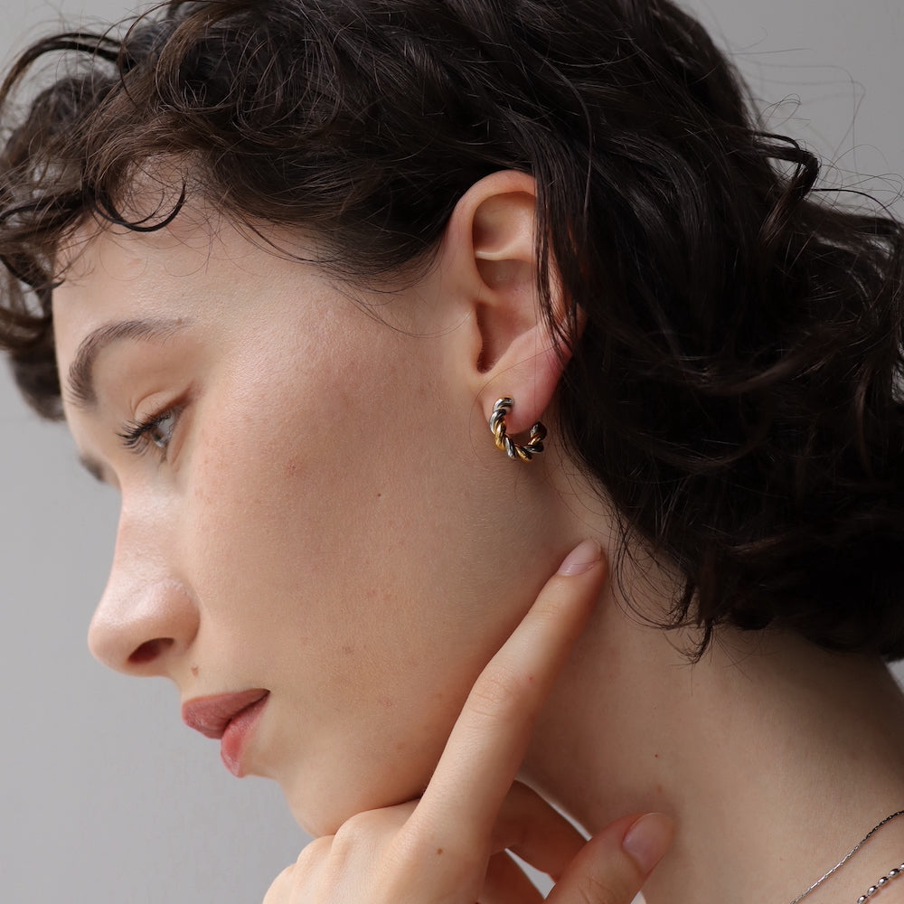 P201 stainless twist rope hoop pierce