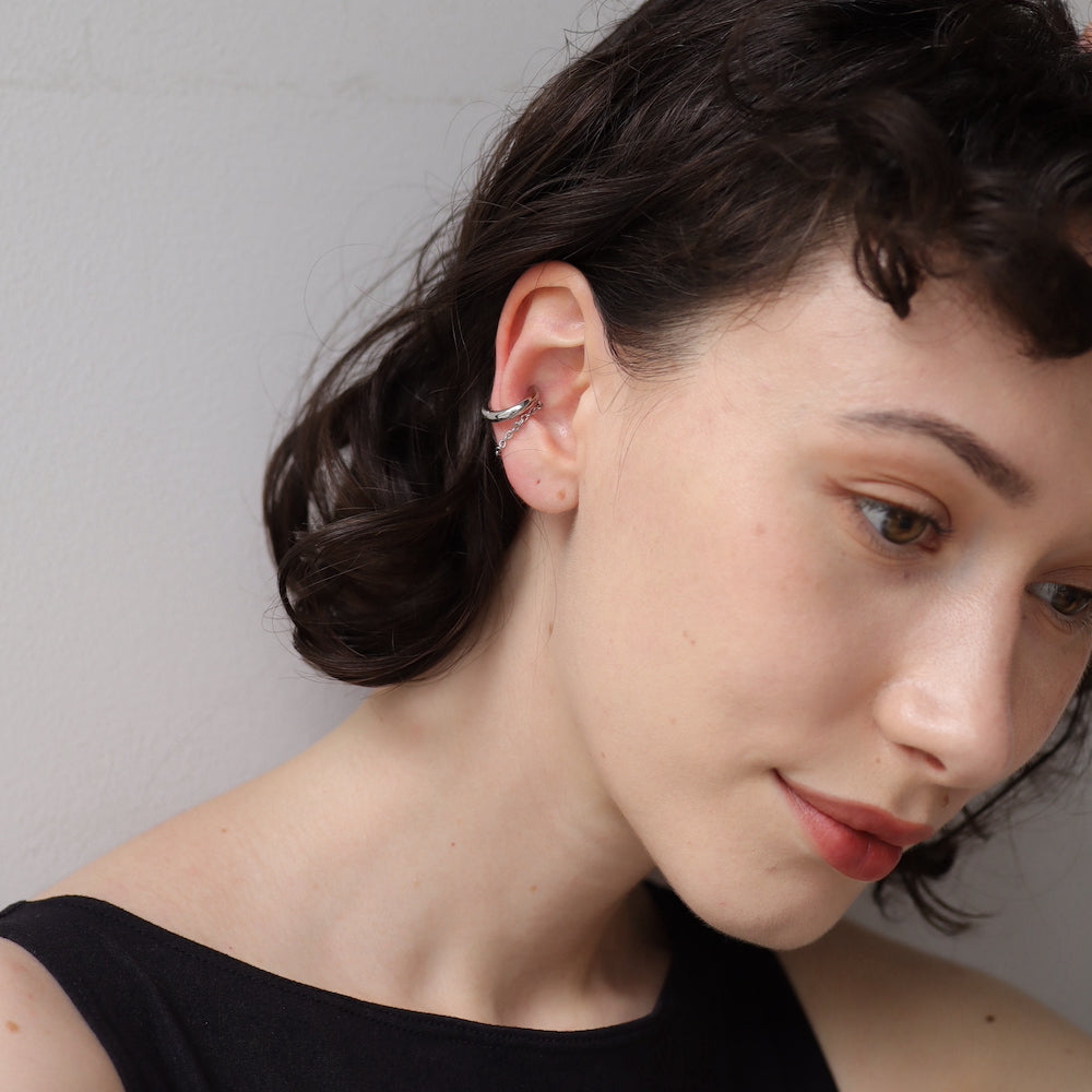 C008 stainless joint chain earcuff