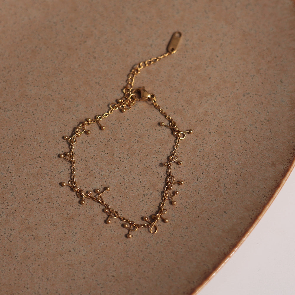 N048 stainless cherrys bracelet