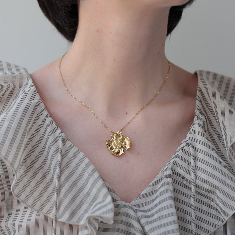 N258 stainless flower necklace