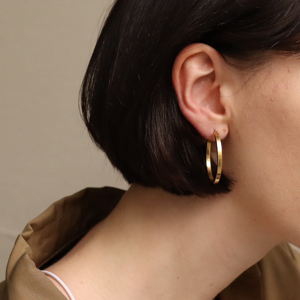 P292 stainless oversized hoop pierce