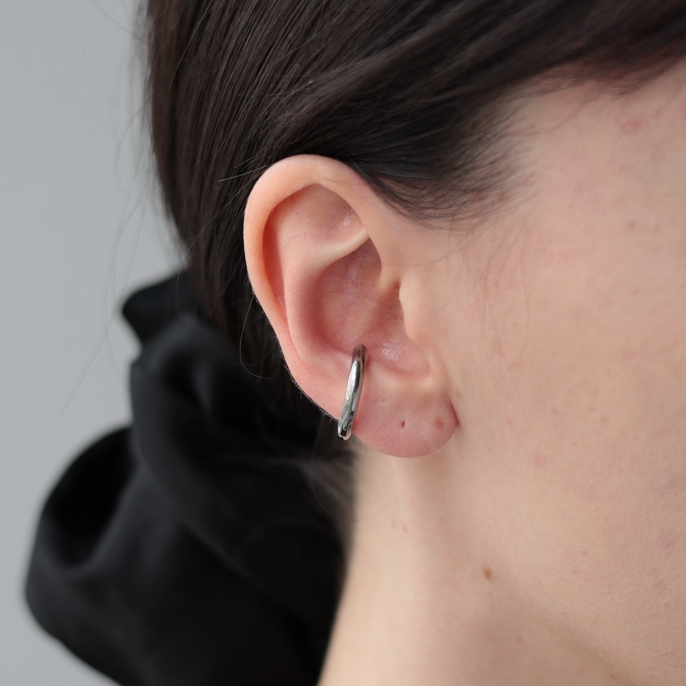 C005 stainless joint earcuff