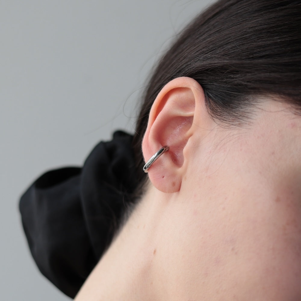 C005 stainless joint earcuff
