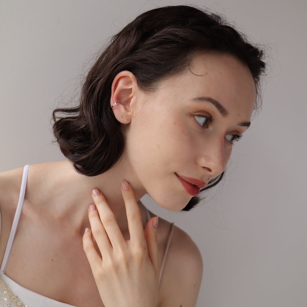 C002 silver925 pinch earcuff