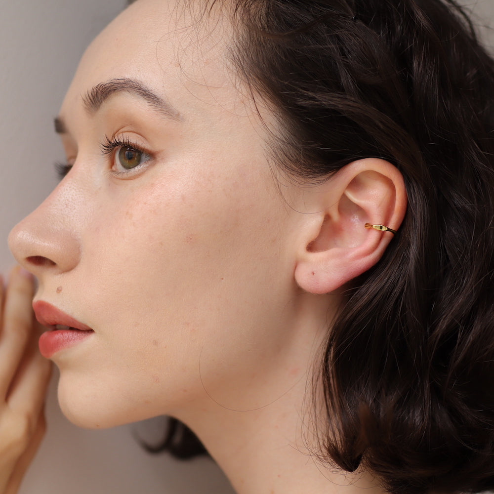 C002 silver925 pinch earcuff