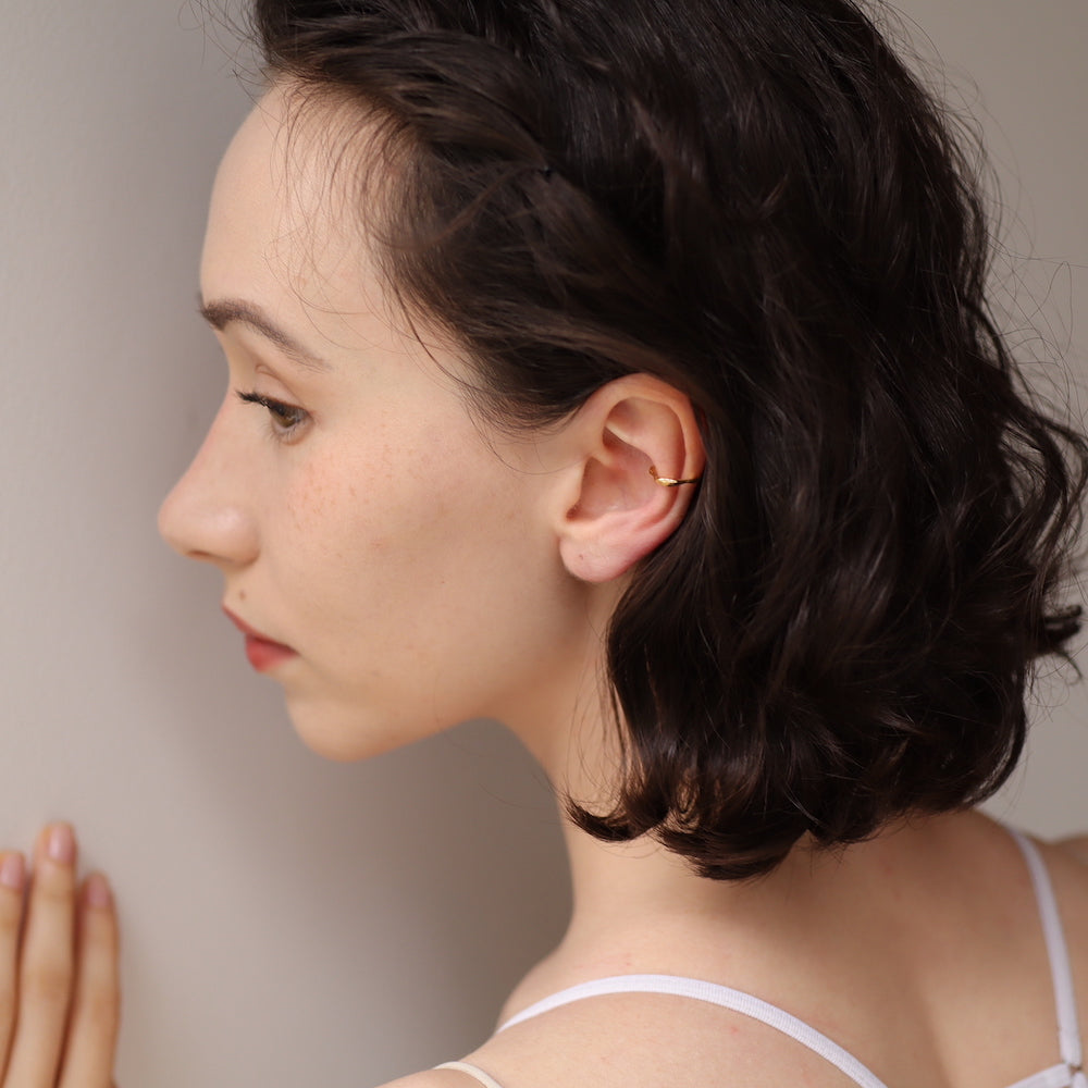 C002 silver925 pinch earcuff