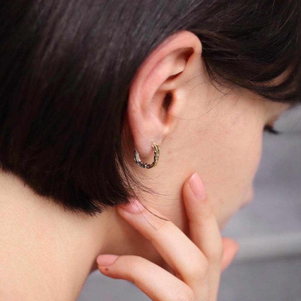 P245 silver925 bi-color square hoop pierce