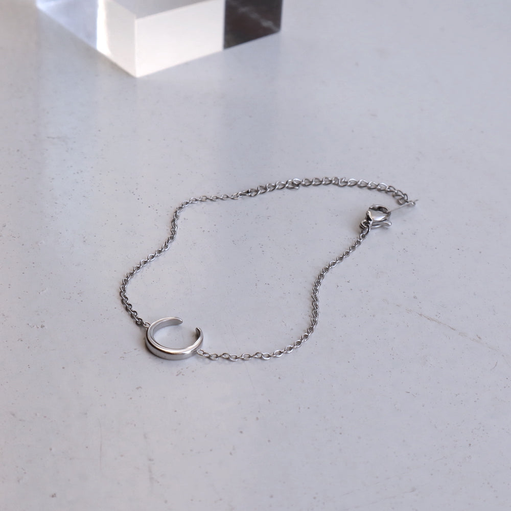 N053 stainless moon bracelet