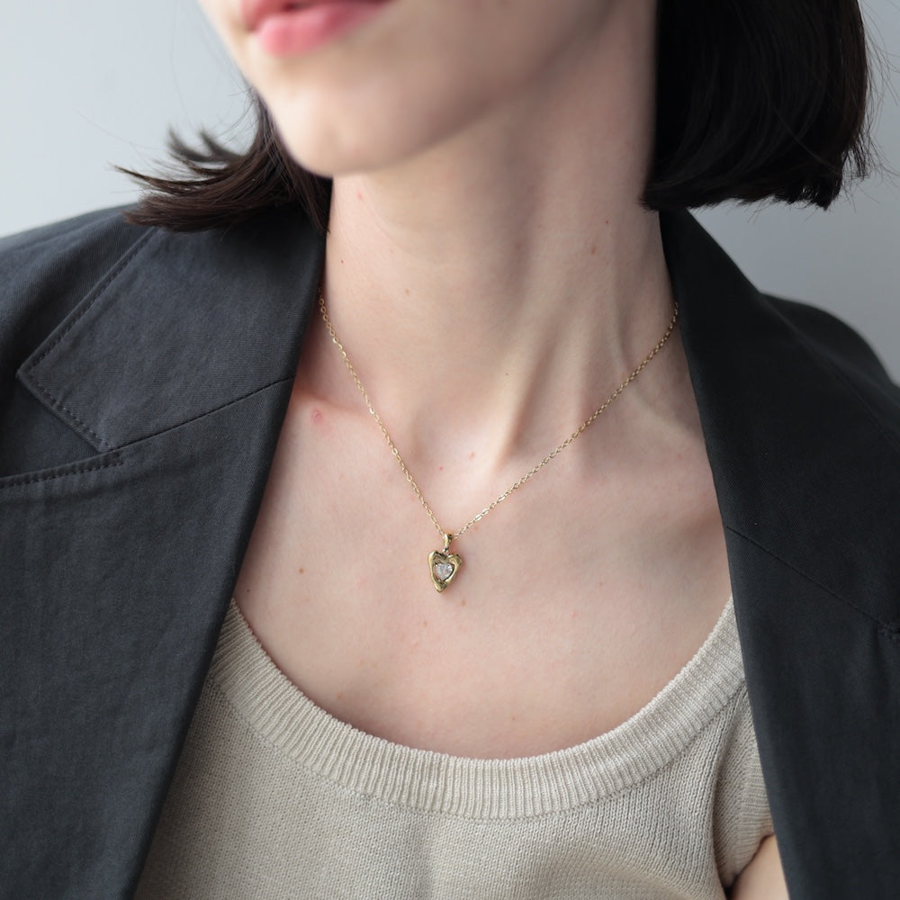 N246 stainless heart necklace