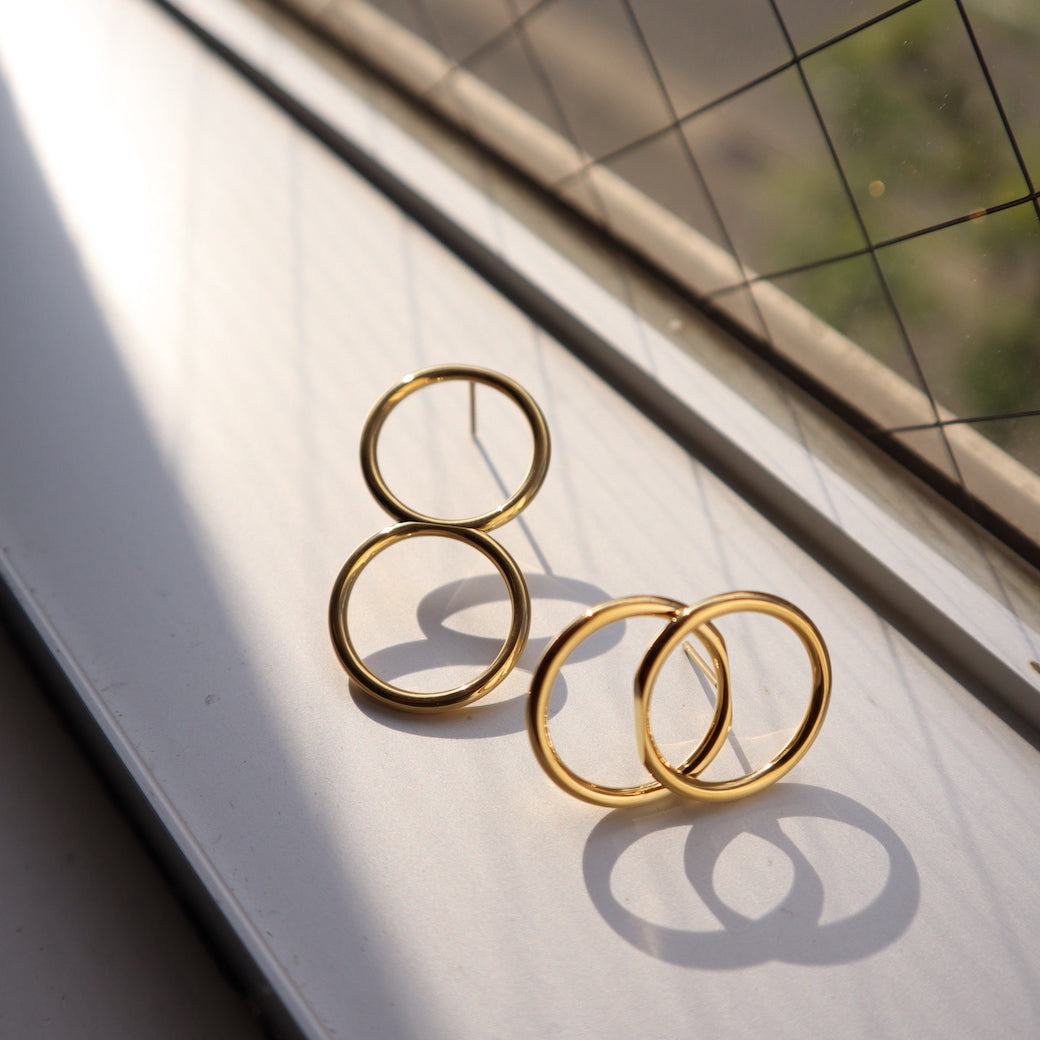 P361 stainless asymmetry circle pierce