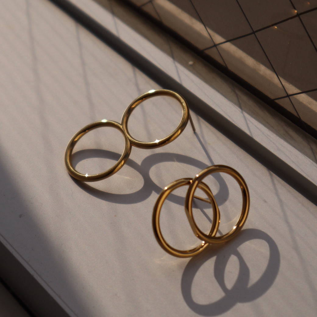 P361 stainless asymmetry circle pierce