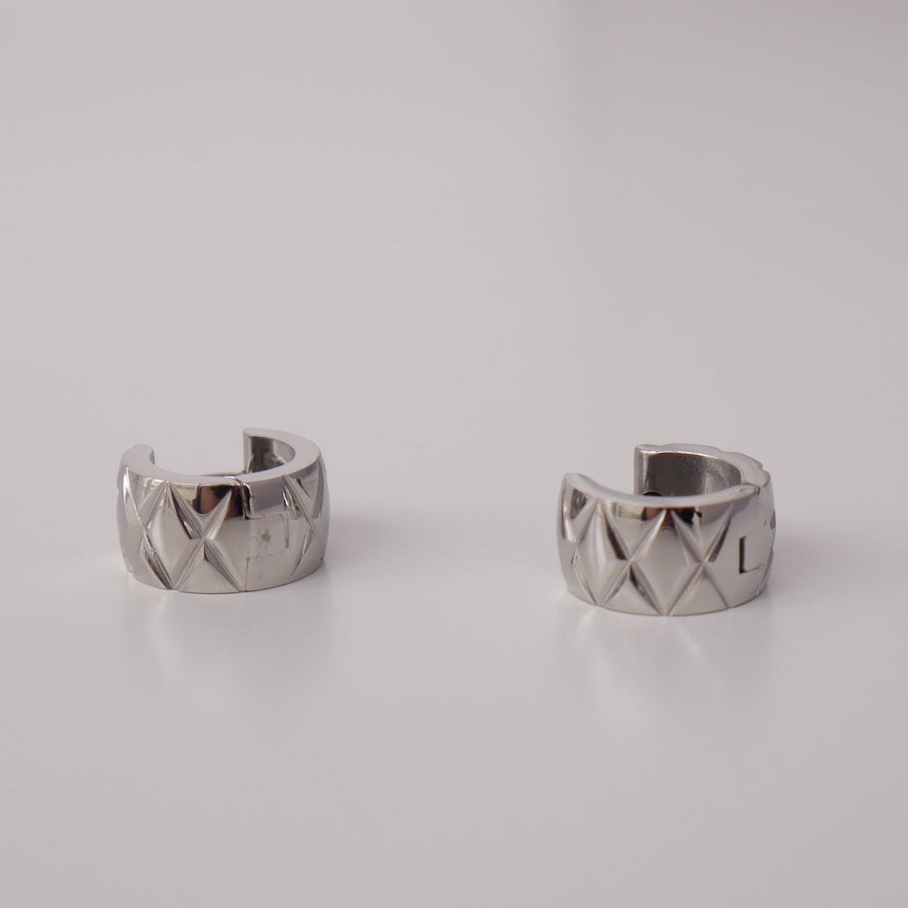 P325 stainless quilting design hoop pierce
