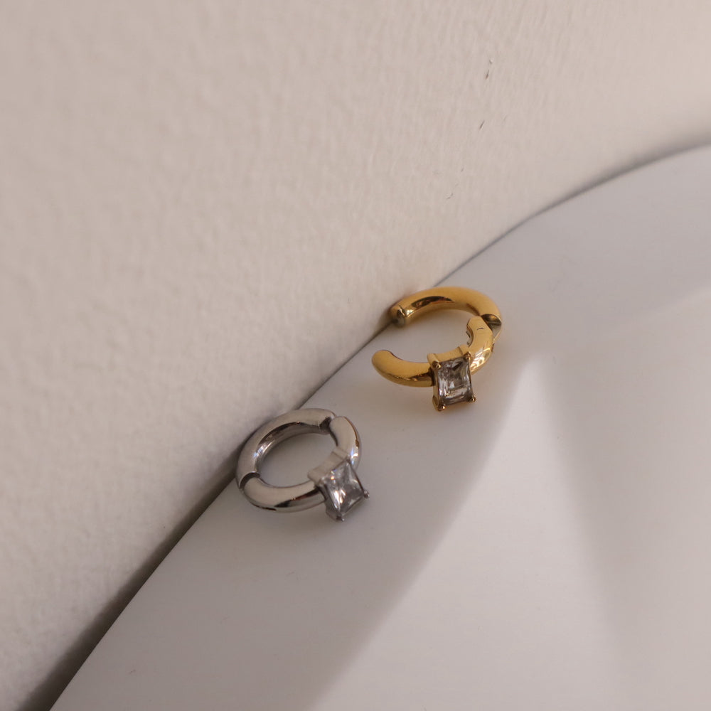 C145 stainless joint square earcuff