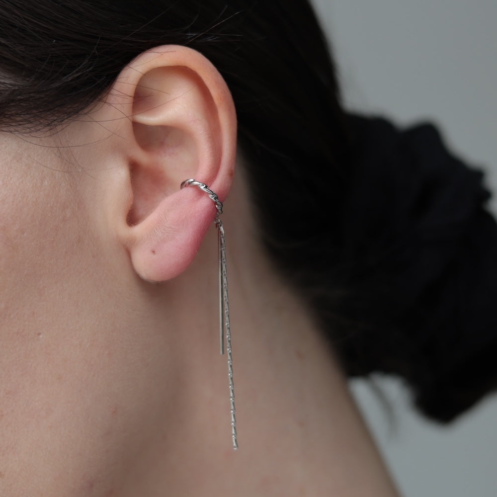 C021 long chain ear cuff