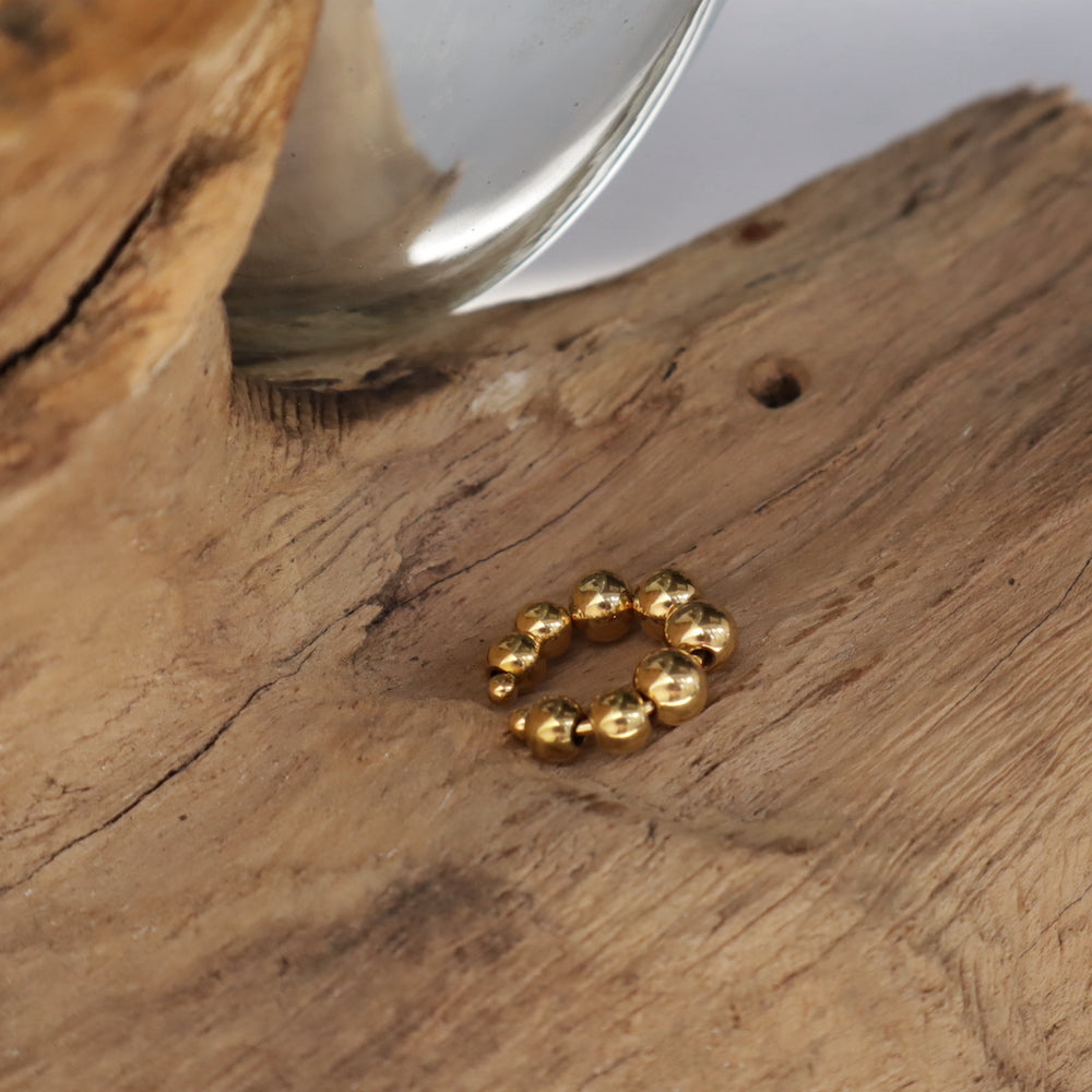 C056 stainless metalball ear cuff