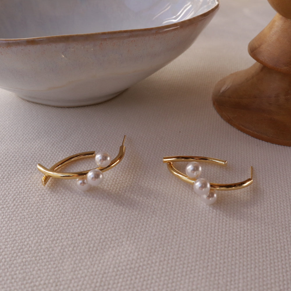 P339 unique hoop pearl pierce