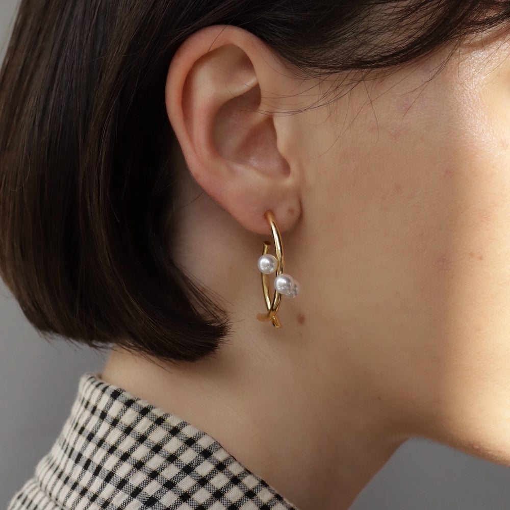 P339 unique hoop pearl pierce