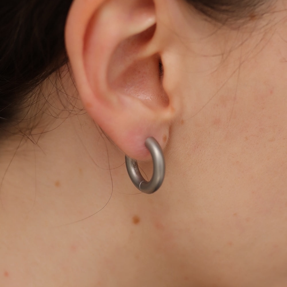 P315 stainless matte gold hoop pierce