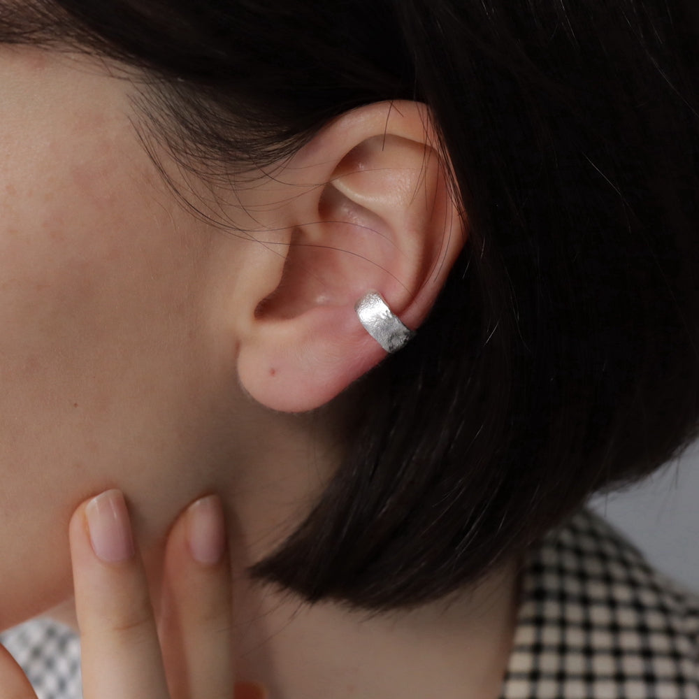 C136 silver925 matte simple earcuff