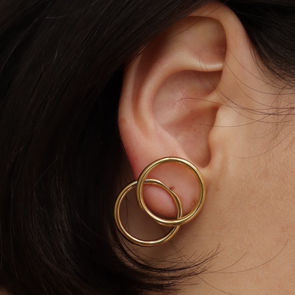 P361 stainless asymmetry circle pierce