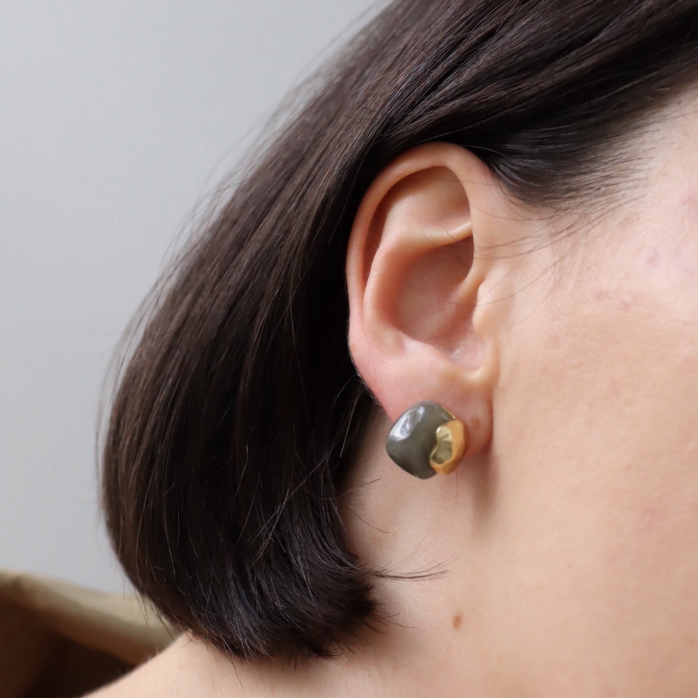 P345 color resin unique pierce