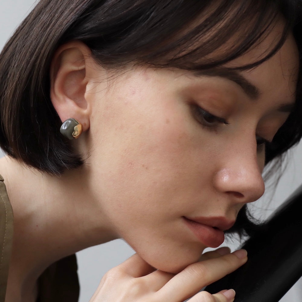 P345 color resin unique pierce