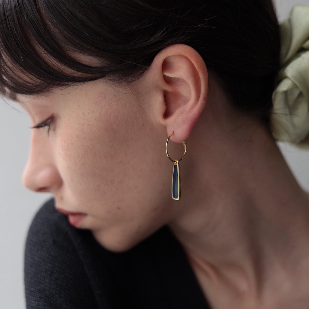 P293 color plate hoop pierce