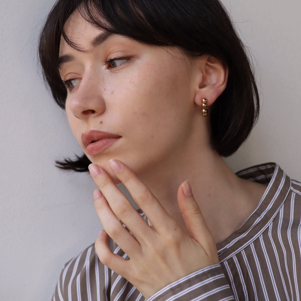 P202 stainless metal ball half hoop pierce
