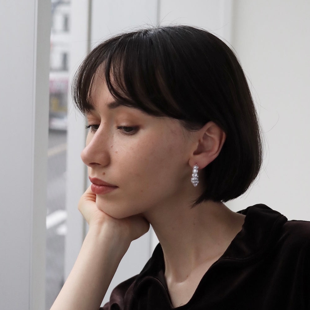 P243 half hoop pearl pierce