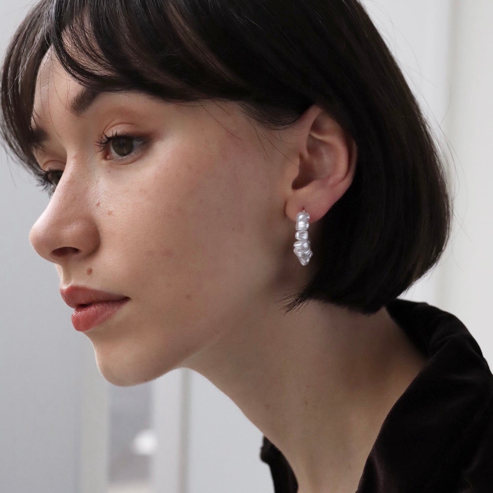 P243 half hoop pearl pierce