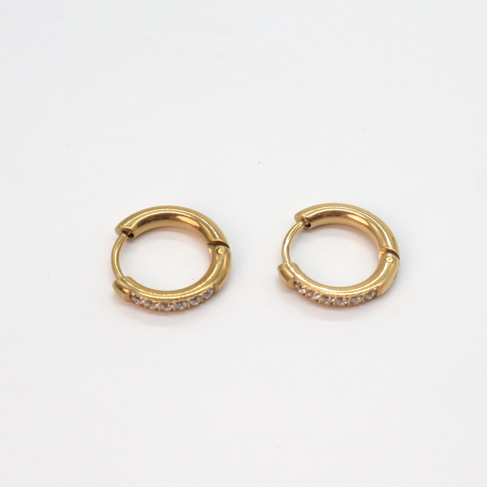 P129 stainless sparkle hoop pierce