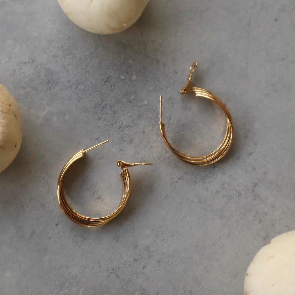 P021 stainless quadruple hoop pierce