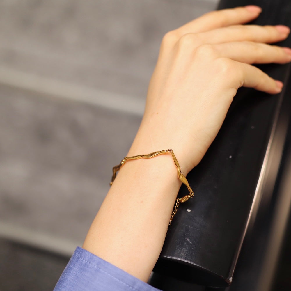 N151 stainless metal wave bracelet