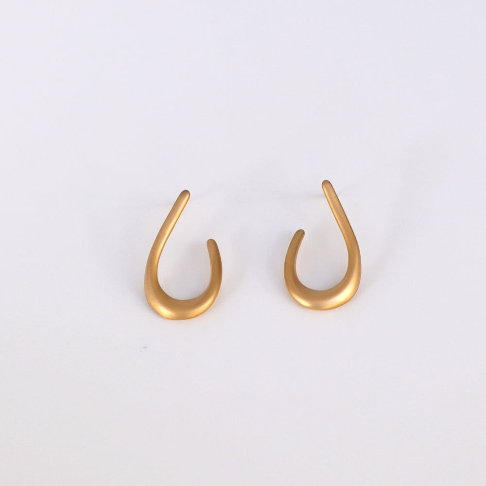 P054 open drop matte pierce