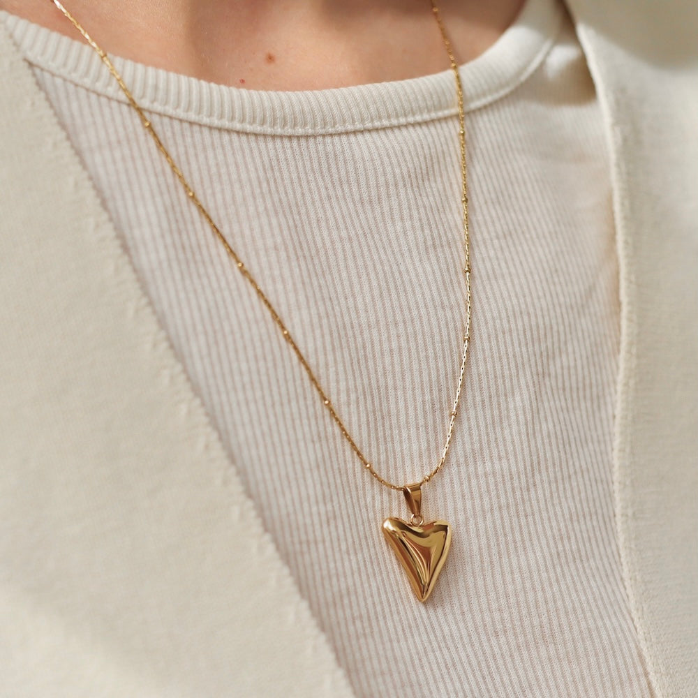 N094 stainless heart motif necklace