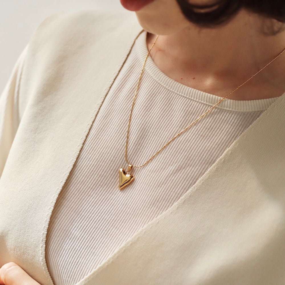 N094 stainless heart motif necklace