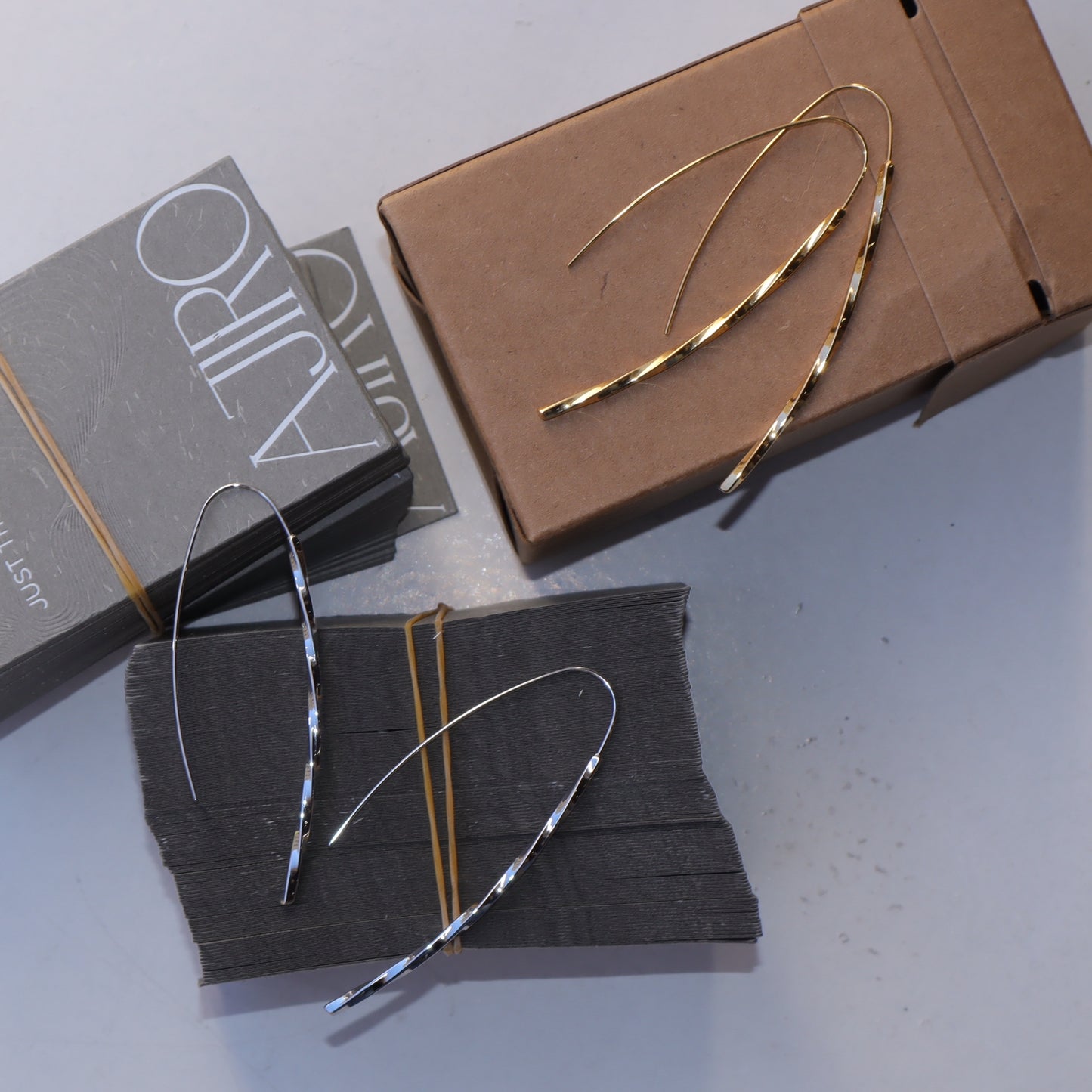 P065 stainless twist long hook pierce