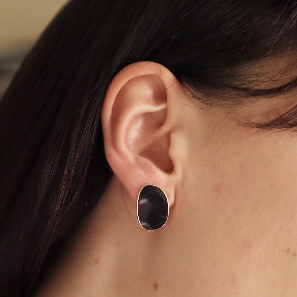 P116 asymmetry color shell pierce