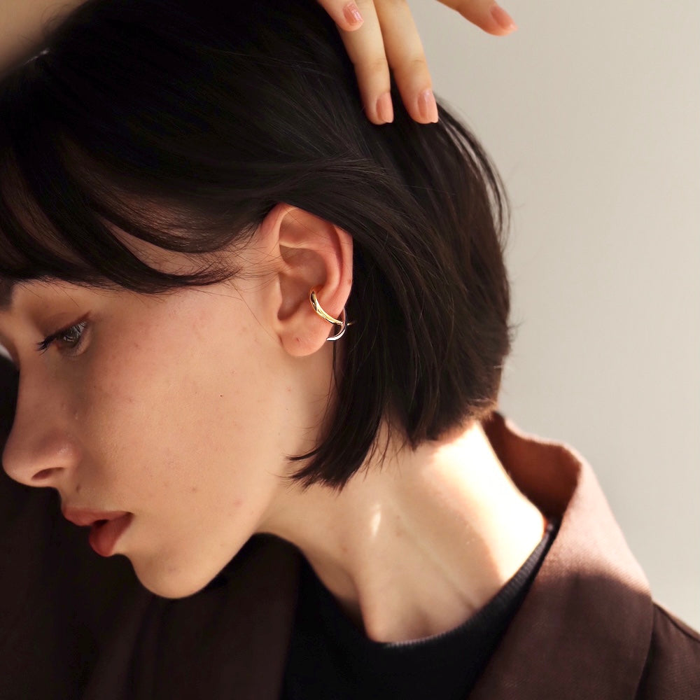 C128 silver925 bi-color cross ear cuff