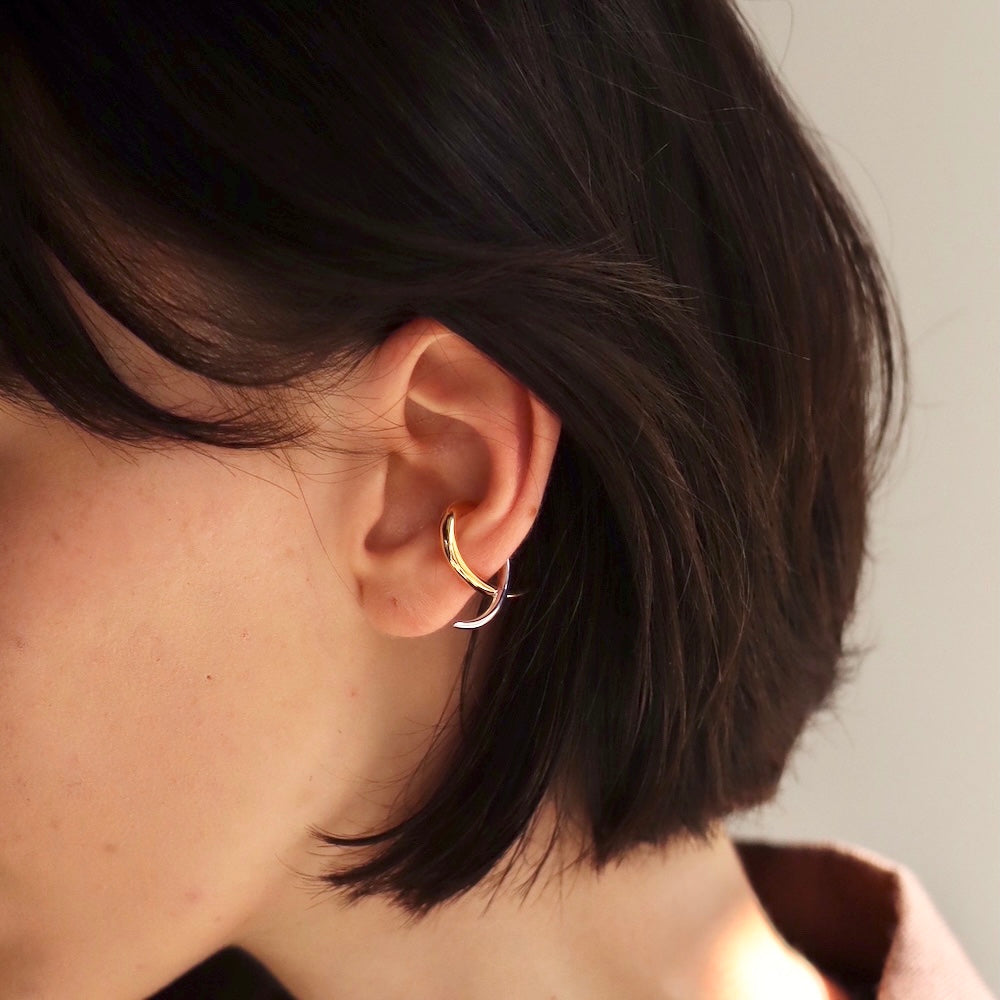 C128 silver925 bi-color cross ear cuff