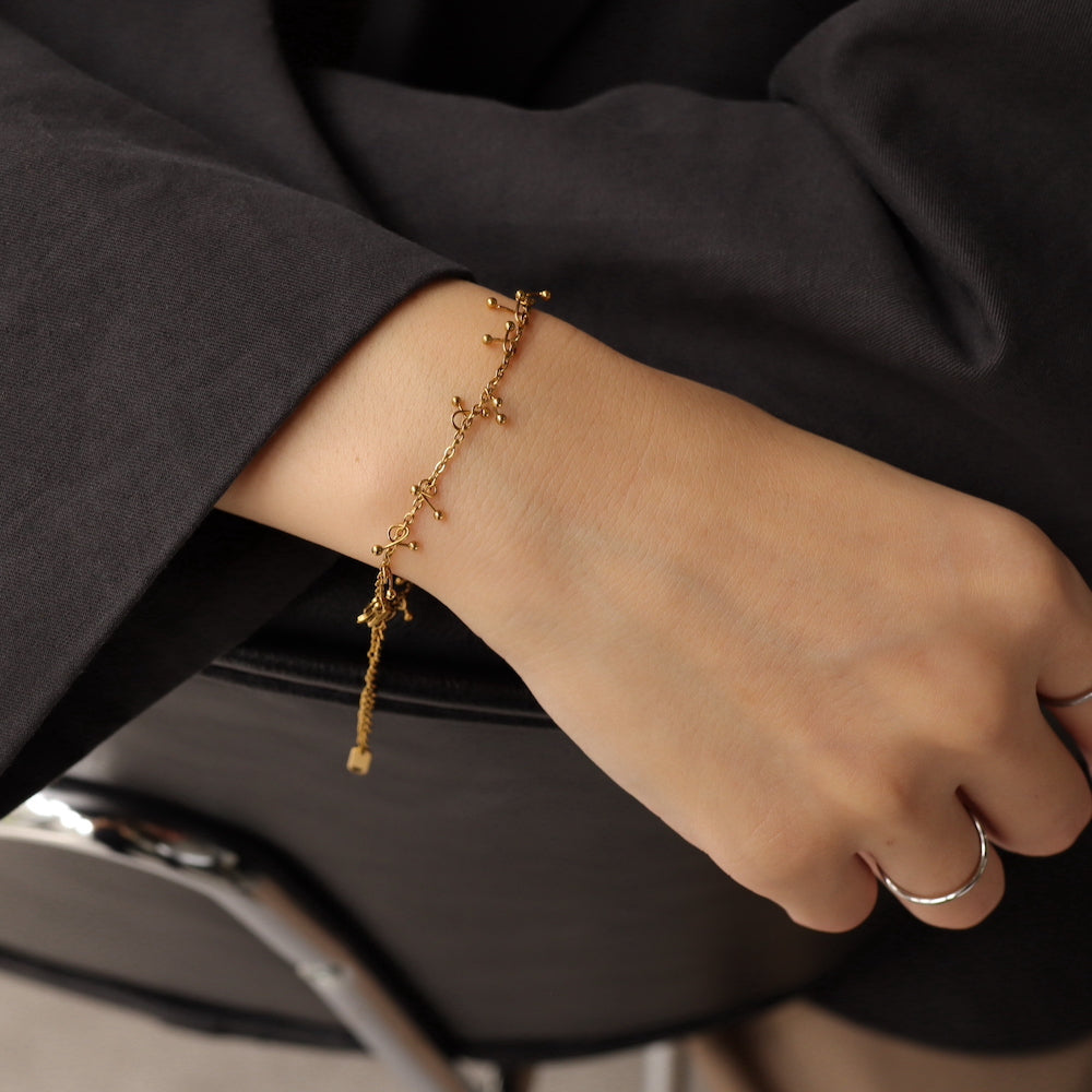 N048 stainless cherrys bracelet