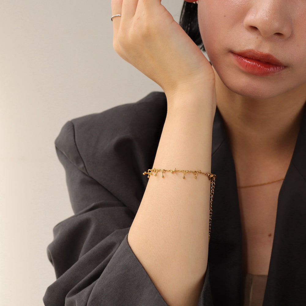 N048 stainless cherrys bracelet