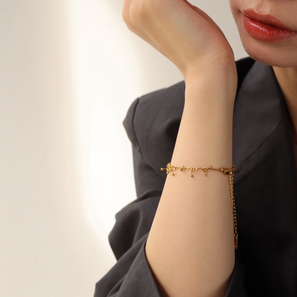 N048 stainless cherrys bracelet