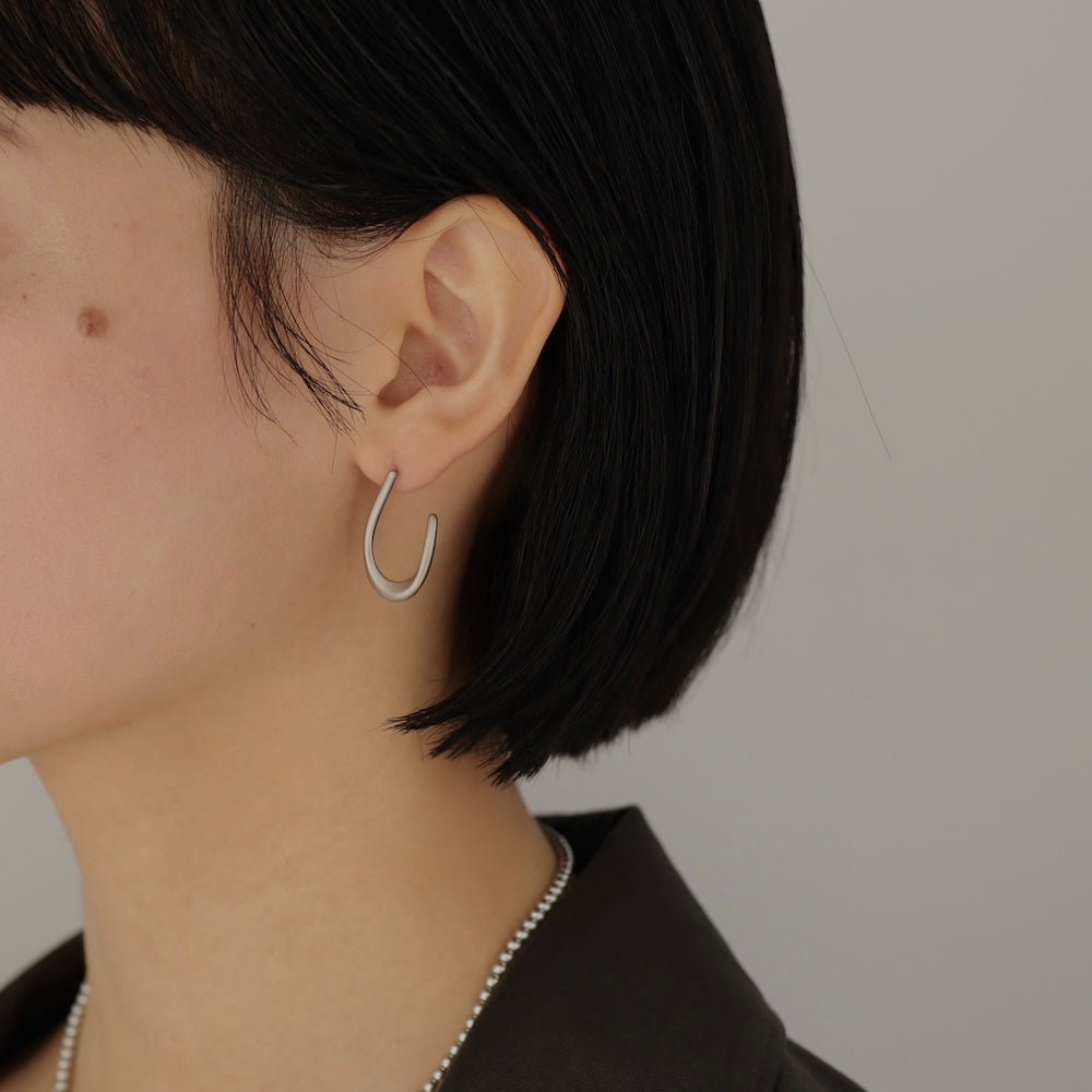 P054 open drop matte pierce